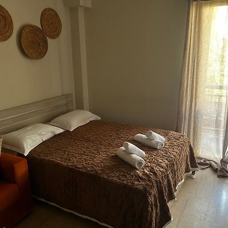 קריסטוס Central House Karistos מראה חיצוני תמונה