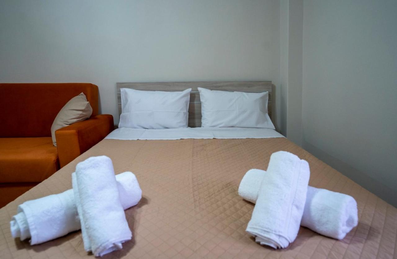 קריסטוס Central House Karistos מראה חיצוני תמונה